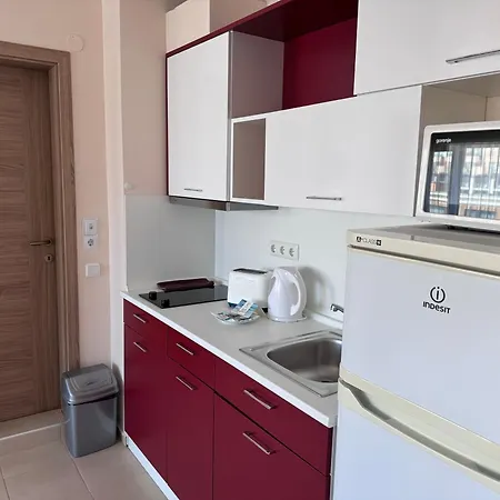 Premier F1 420 Apartmán