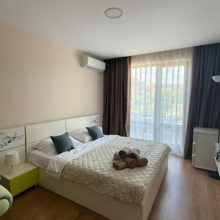 Premier F1 420 Apartmán Sveti Vlas
