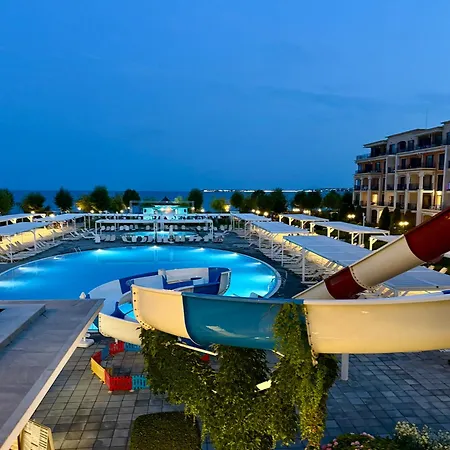 Premier F1 420 Appartement *